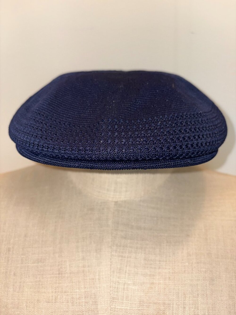 Kangol Tropic Ventair 504 Cap Hat Navy Blue Knit Newsboy Flat Cap Medium